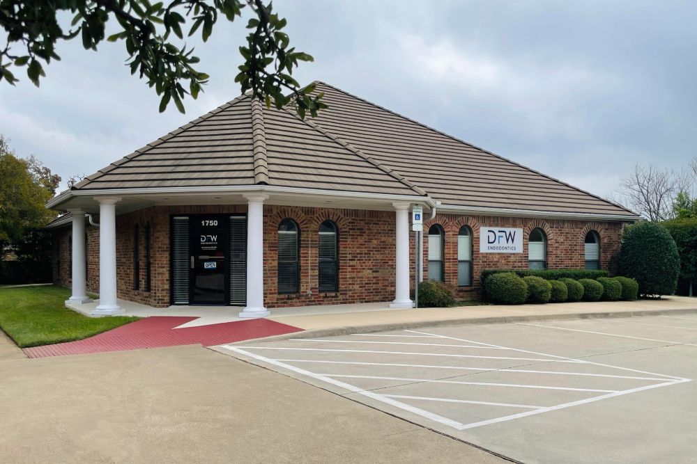 Our Office - DFW Endodontics - Hurst, TX